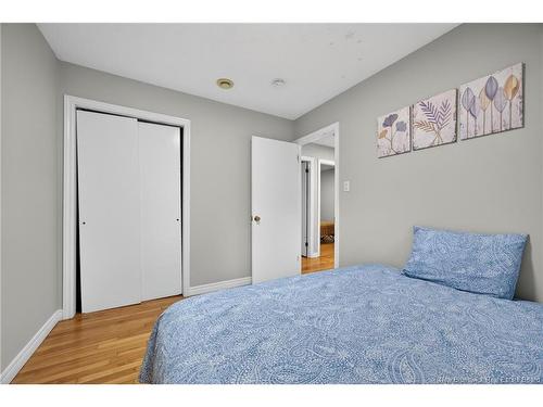 132 Topcliffe Cres, Fredericton, NB 