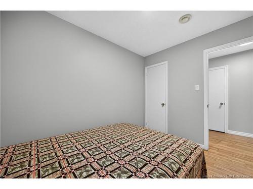132 Topcliffe Cres, Fredericton, NB 
