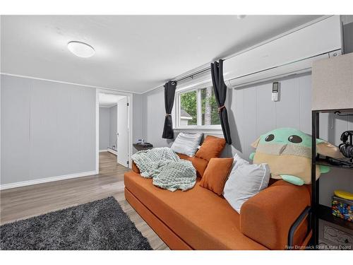 132 Topcliffe Cres, Fredericton, NB 