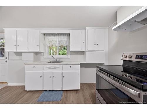 132 Topcliffe Cres, Fredericton, NB 