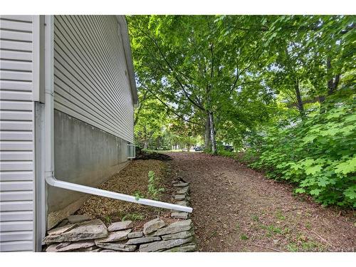 132 Topcliffe Cres, Fredericton, NB 