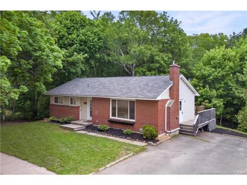 132 Topcliffe Cres, Fredericton, NB 