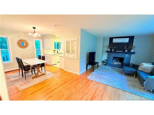 132 Topcliffe Cres, Fredericton, NB 