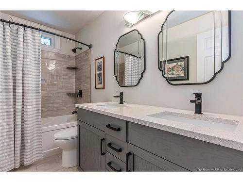 13 Dale St, Riverview, NB 
