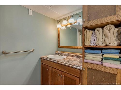 13 Dale St, Riverview, NB 