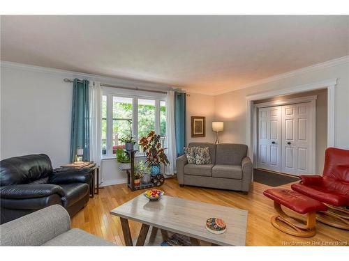 13 Dale St, Riverview, NB 