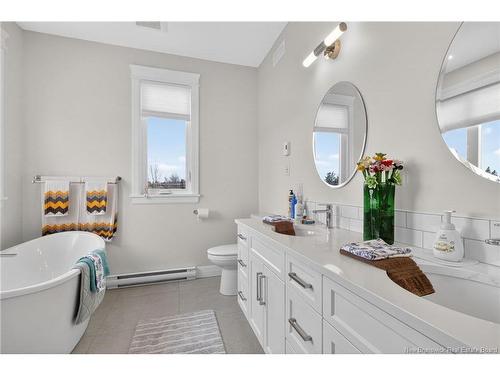 12 Congressional Cres, Moncton, NB 