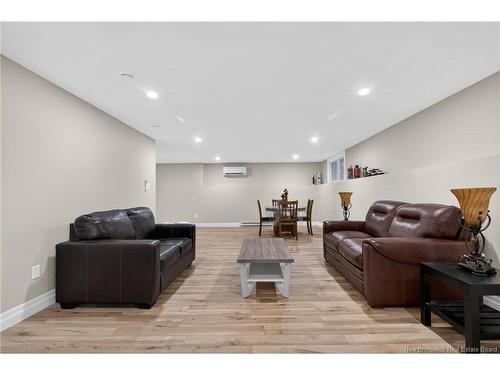 12 Congressional Cres, Moncton, NB 
