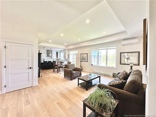 12 Congressional Cres, Moncton, NB 