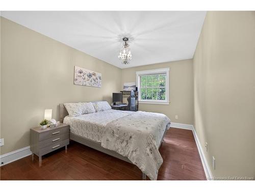 30 Red Maple Crt, Fredericton, NB 