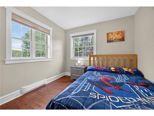 30 Red Maple Crt, Fredericton, NB 