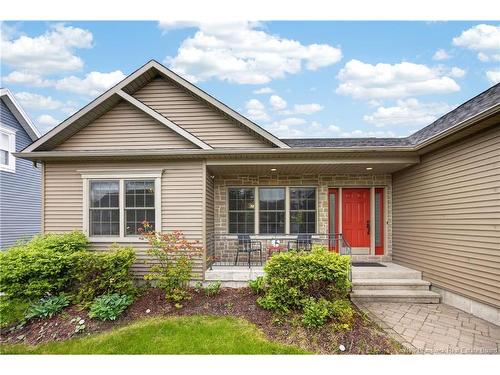 30 Red Maple Crt, Fredericton, NB 