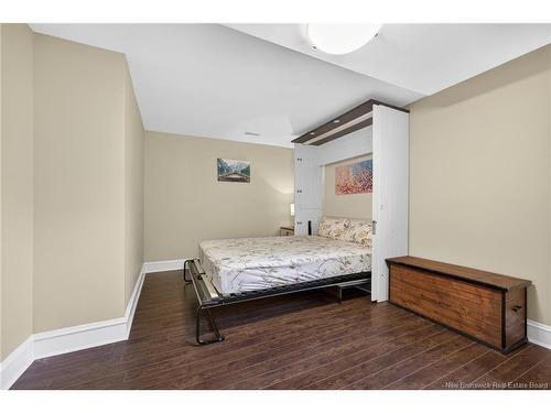 30 Red Maple Crt, Fredericton, NB 