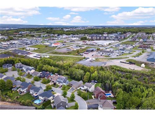 30 Red Maple Crt, Fredericton, NB 