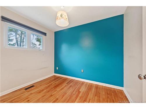 82 Eighth St, Moncton, NB 