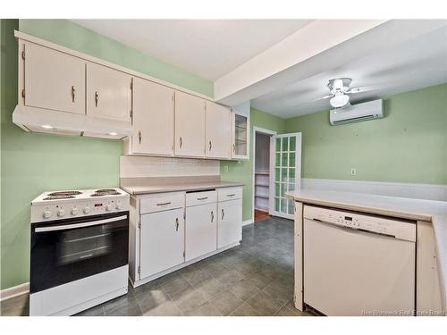 82 Eighth St, Moncton, NB 
