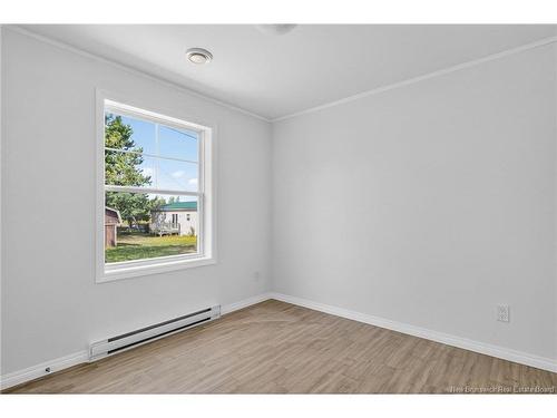 13 Condon Cres, Lakeville, NB 