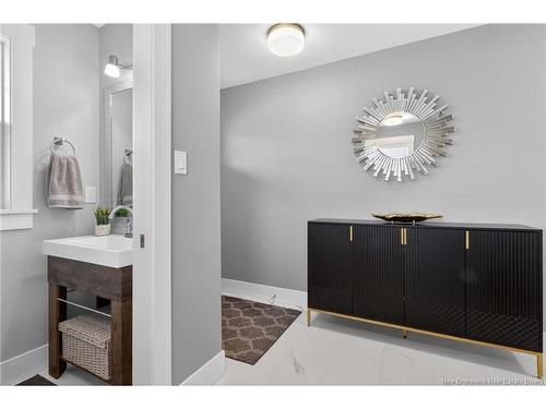 59 Warner, Moncton, NB 