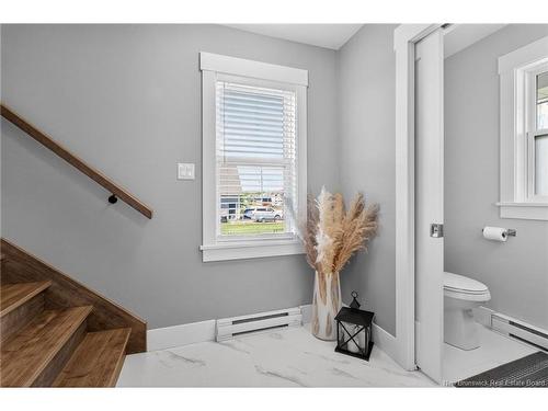 59 Warner, Moncton, NB 
