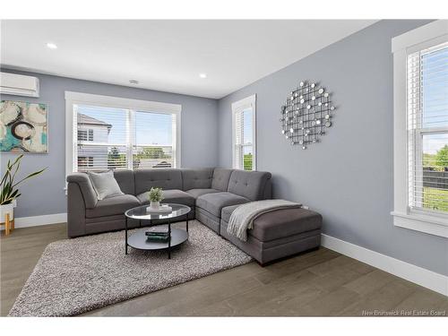 59 Warner, Moncton, NB 
