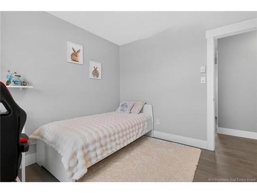 59 Warner, Moncton, NB 