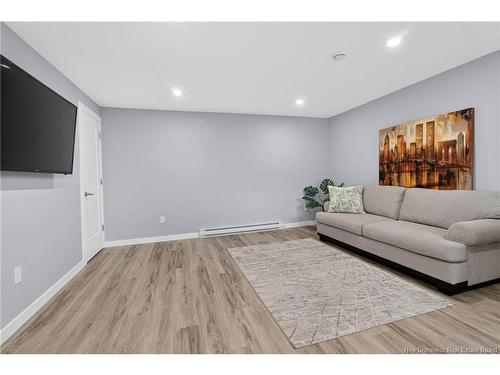 59 Warner, Moncton, NB 