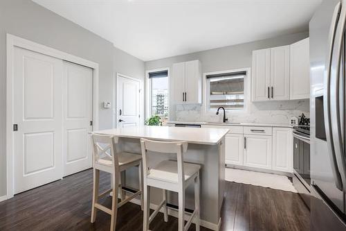 304 Park East Dr, Winnipeg, MB 