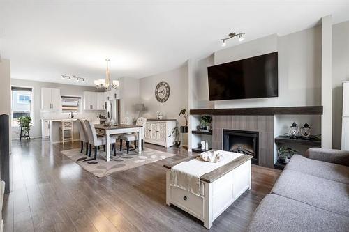 304 Park East Dr, Winnipeg, MB 