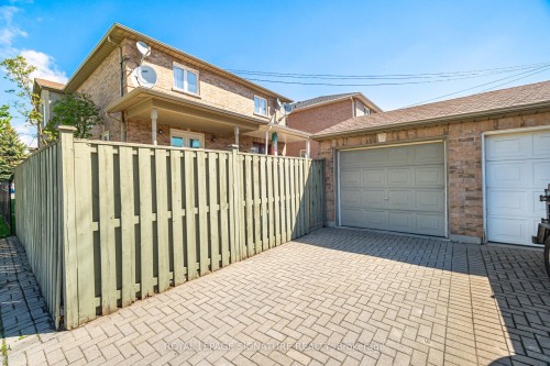 189 Aileen Avenue, Toronto, ON 