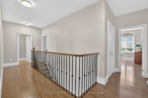 19 Emerald Heights Drive, Whitchurch-Stouffville, ON - Indoor Photo Showing Other Room