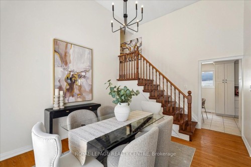2770 Council Ring Road, Mississauga, ON - Indoor Photo Showing Dining Room