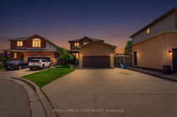 40 Lanza Court  Hamilton, ON L8T 5A8