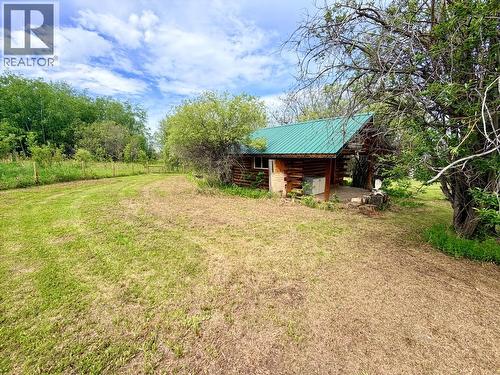 1037 Paradise Valley Subdivision, Dawson Creek, BC - Outdoor