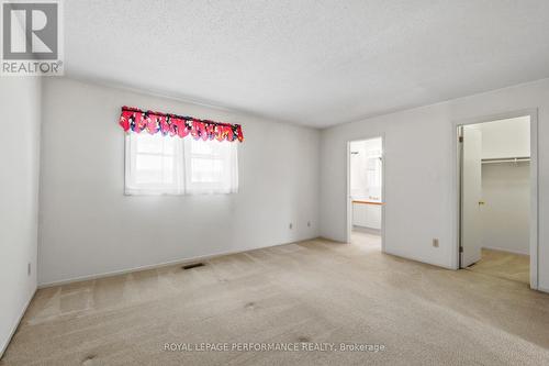 9 Saddle Crescent, Ottawa, ON 
