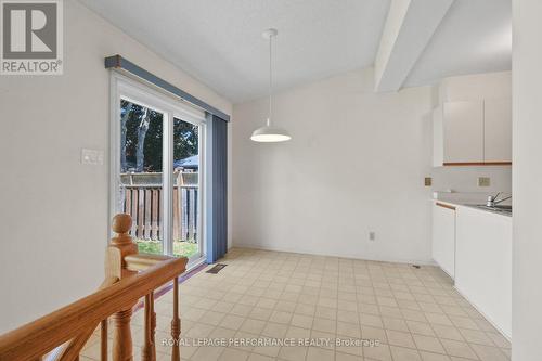 9 Saddle Crescent, Ottawa, ON 