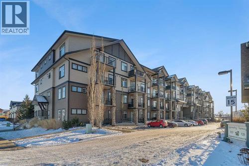 312, 117 Copperpond Common, Calgary, AB 