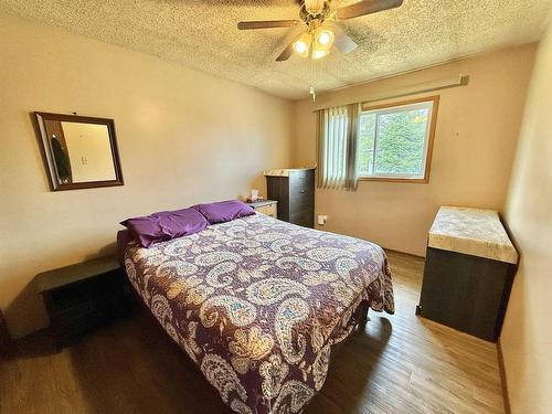 232 Rabbit Lake Road, Kenora, ON - Indoor Photo Showing Bedroom