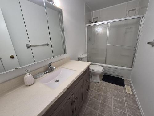 59 Hemlo Drive, Marathon, ON - Indoor Photo Showing Bathroom