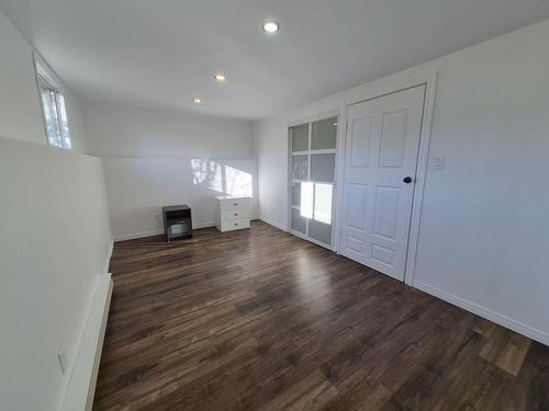 59 Hemlo Drive, Marathon, ON - Indoor Photo Showing Other Room