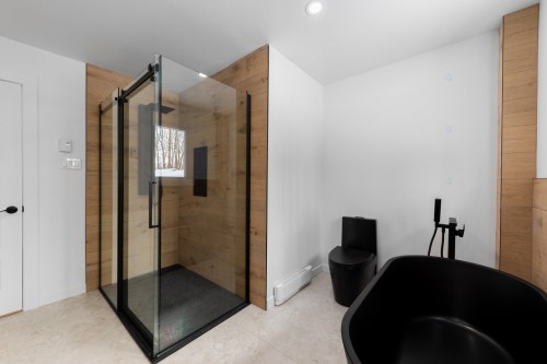 Salle de bains - 40 Rue Alcide-Cote, Saint-Jean-Sur-Richelieu, QC - Indoor