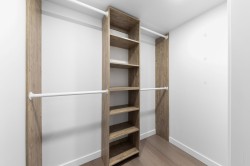 Closet - 