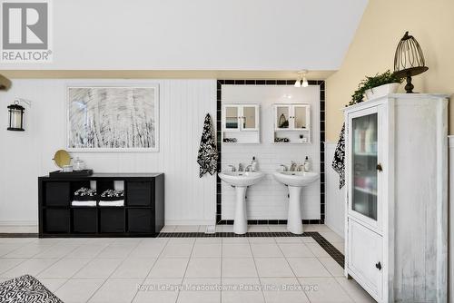 8122 Eramosa Garafraxa Townline, Centre Wellington, ON -  Photo Showing Other Room