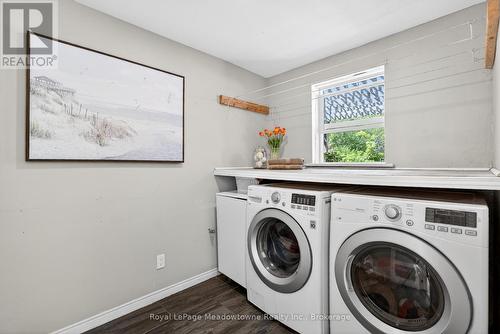 8122 Eramosa Garafraxa Townline, Centre Wellington, ON - Indoor Photo Showing Laundry Room