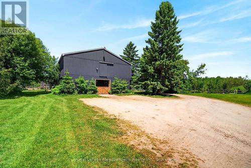 8122 Eramosa Garafraxa Townline, Centre Wellington, ON - Outdoor
