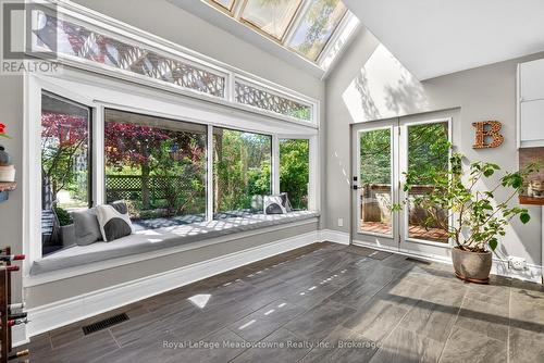 8122 Eramosa Garafraxa Townline, Centre Wellington, ON - Indoor Photo Showing Other Room