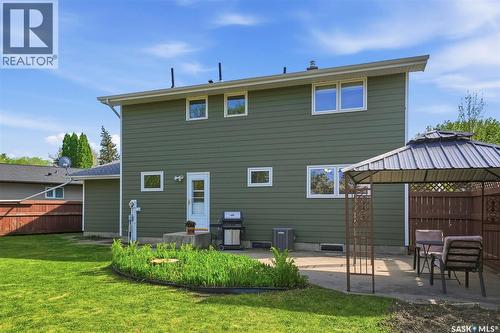 33 Sparling Crescent, Saskatoon, SK 