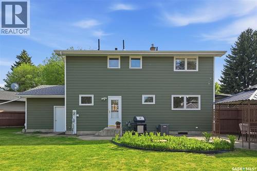 33 Sparling Crescent, Saskatoon, SK 