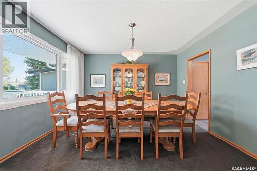 33 Sparling Crescent, Saskatoon, SK 