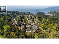 5399 WESTHAVEN WYND  West Vancouver, BC V7W 3E8