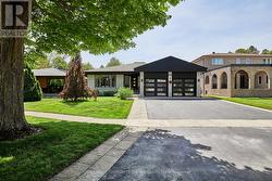 727 BARBADOS STREET Oshawa, ON L1J 7E7